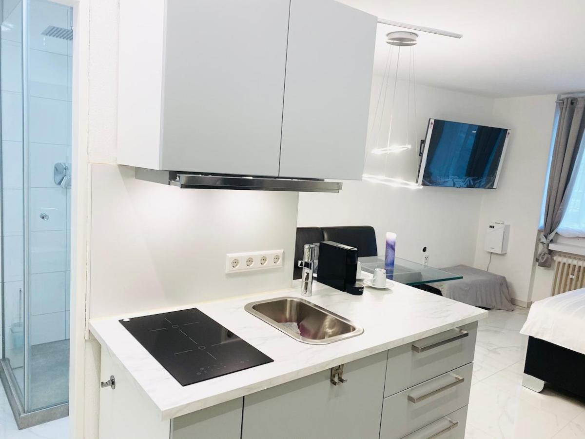 Linda By Railway Station , Airport In Centre Apartment